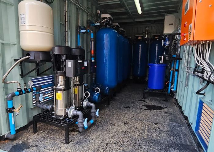Potable-water treatment installation
